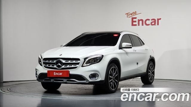 Mercedes-Benz GLA-Class 2018