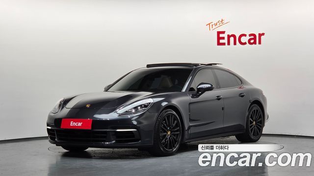 Porsche Panamera 2018