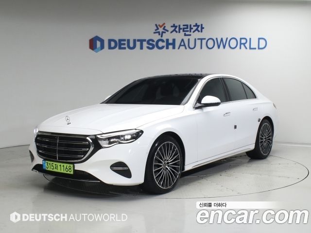 Mercedes-Benz E-Class 2024