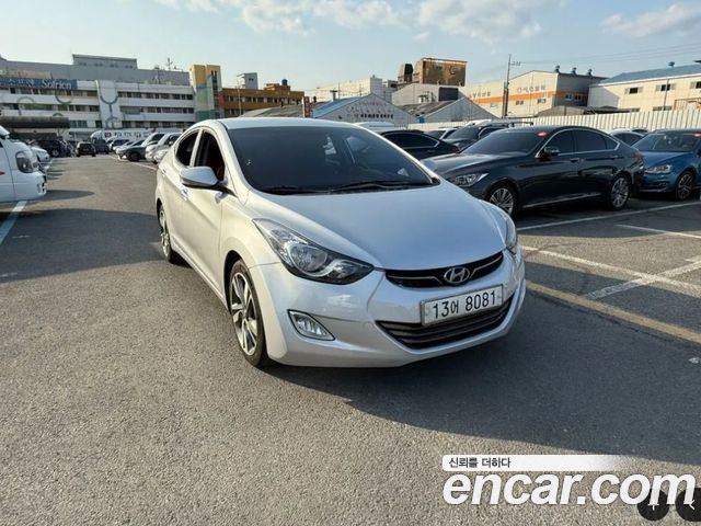 Hyundai AVANTE 2010