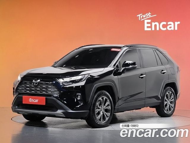 Toyota RAV4 2025