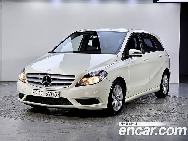 Mercedes-Benz B-Class 2013