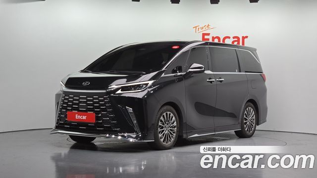 Lexus LM 2026