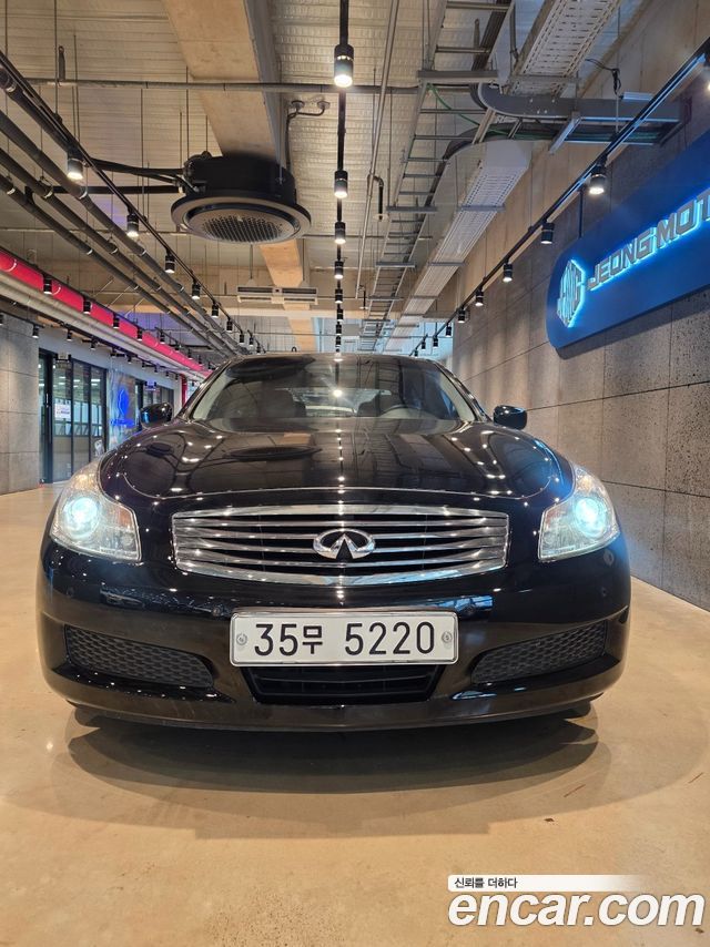Infiniti G 2009