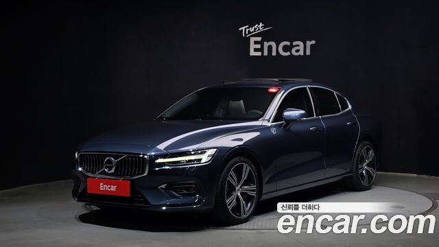 Volvo S60 2021