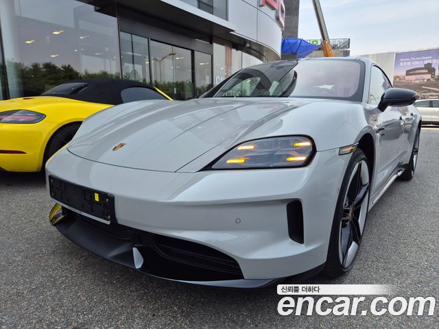 Porsche Taycan 2026