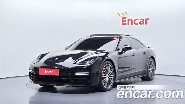 Porsche Panamera 2019