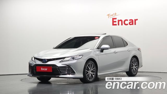 Toyota Camry 2023