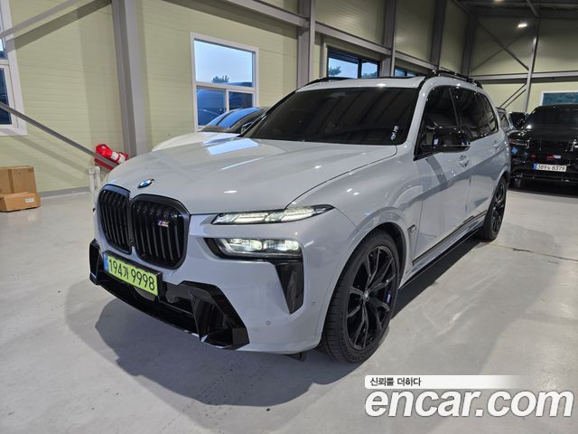 BMW X7 2025