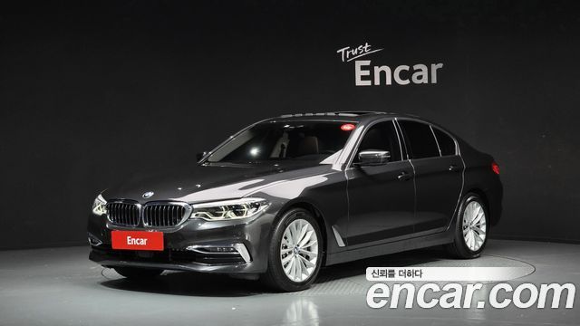BMW 5-Series 2020