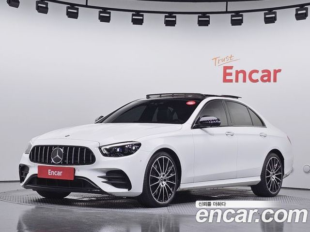 Mercedes-Benz E-Class 2023