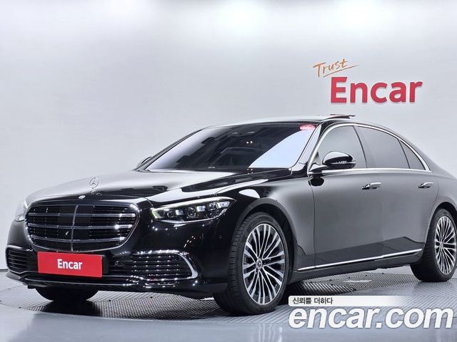 Mercedes-Benz S-Class 2021