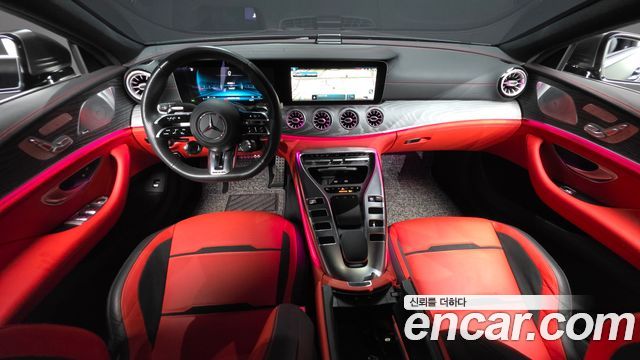 Mercedes-Benz AMG GT 2024