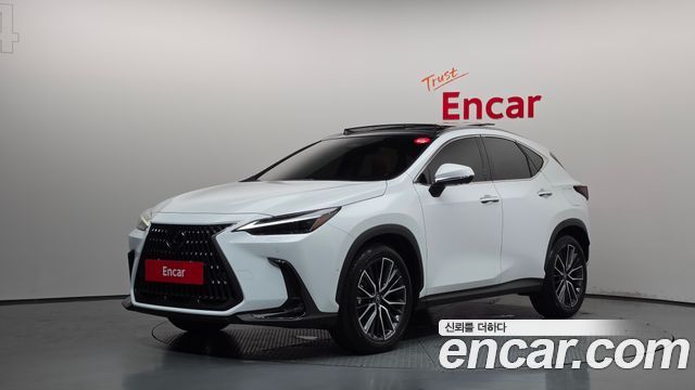 Lexus NX 2026