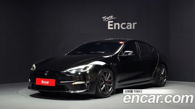 Tesla Model S 2023