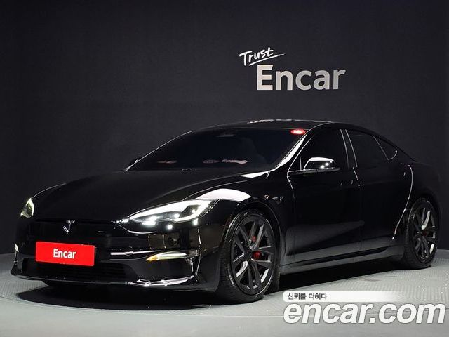 Tesla Model S 2023