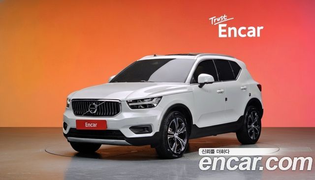 Volvo XC40 2021