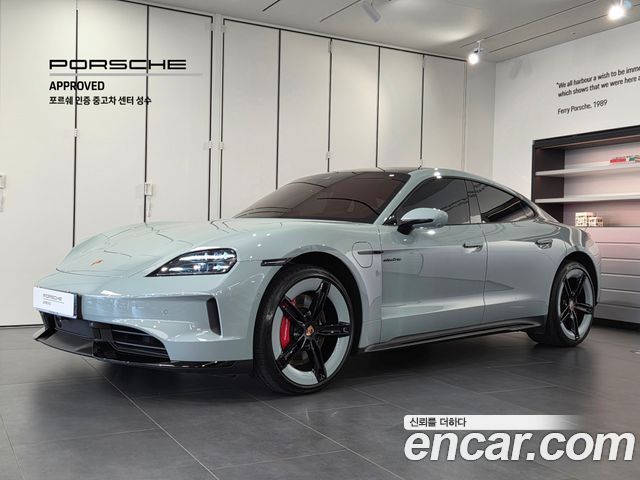 Porsche Taycan 2026