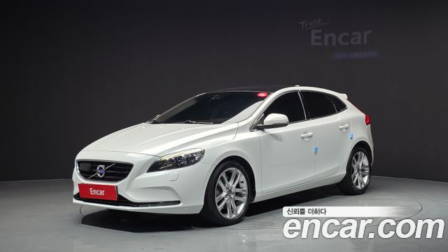 Volvo V40 2016