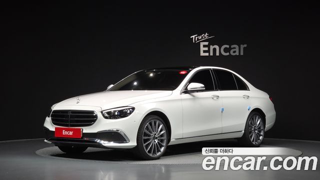 Mercedes-Benz E-Class 2023