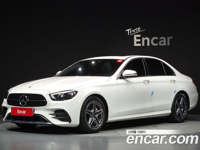 Mercedes-Benz E-Class 2023