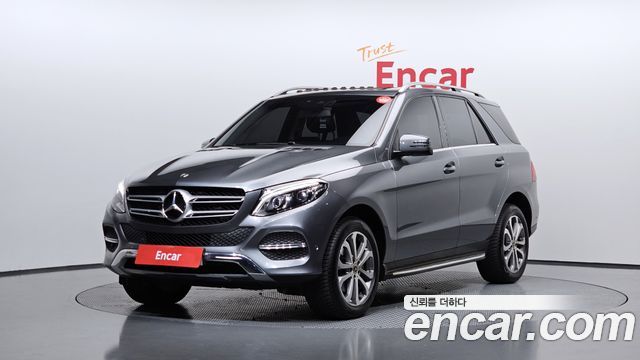 Mercedes-Benz GLE-Class 2017