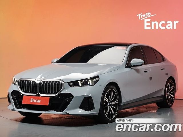 BMW 5-Series 2026