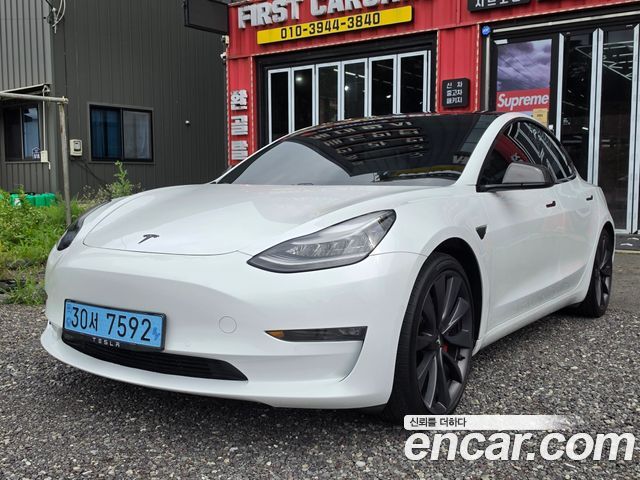 Tesla Model 3 2020