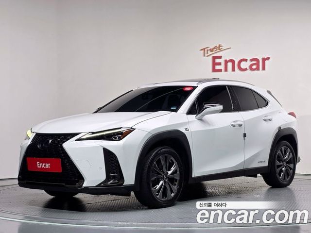 Lexus UX 2020