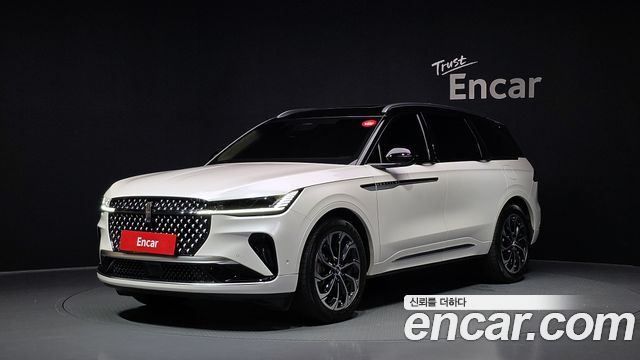 Lincoln Nautilus 2024
