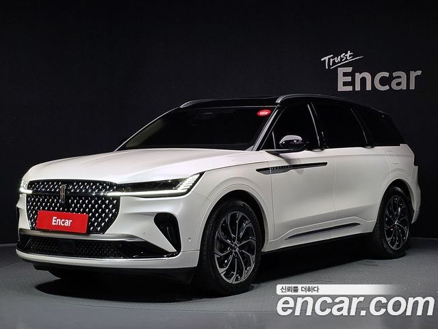 Lincoln Nautilus 2024