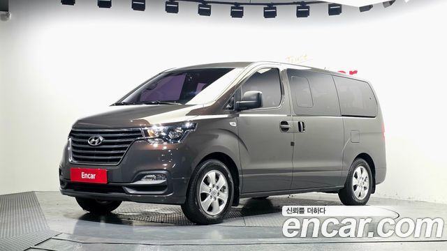Hyundai Starex 2019