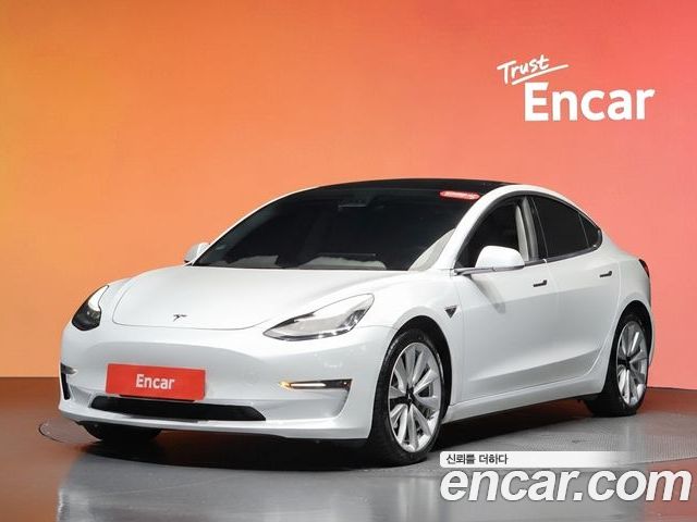 Tesla Model 3 2020