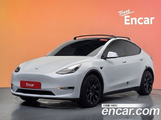 Tesla Model Y 2022