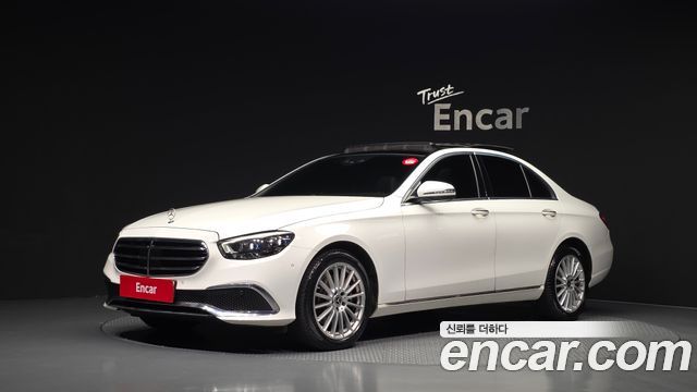 Mercedes-Benz E-Class 2021