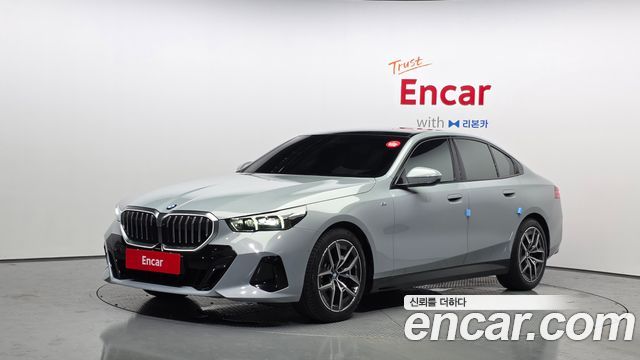 BMW 5-Series 2025