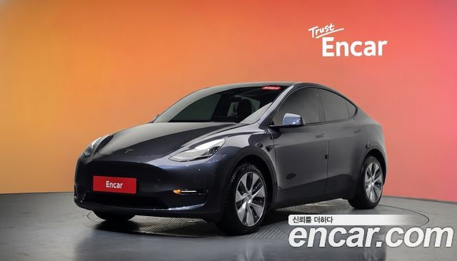 Tesla Model Y 2022