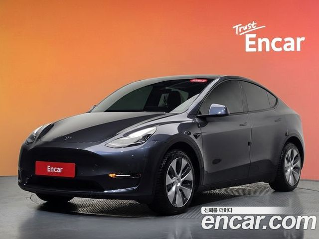 Tesla Model Y 2022