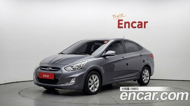 Hyundai Accent 2015