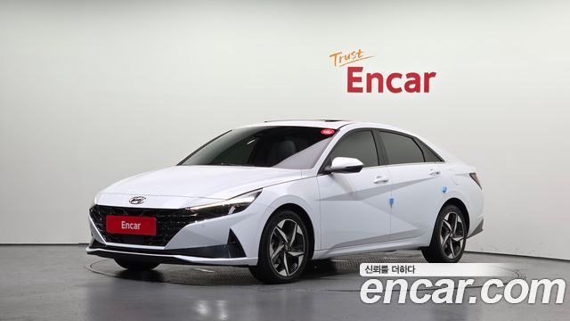 Hyundai AVANTE 2021