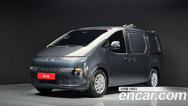 Hyundai Staria 2022