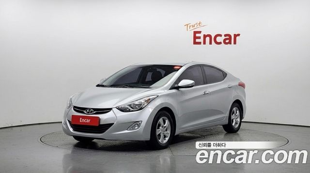 Hyundai AVANTE 2011