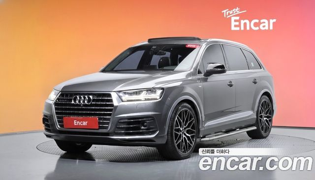 Audi Q7 2016