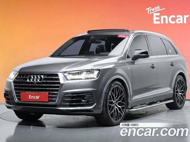 Audi Q7 2016