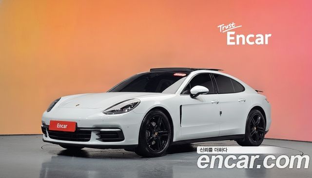 Porsche Panamera 2018