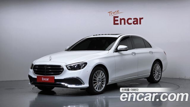Mercedes-Benz E-Class 2022