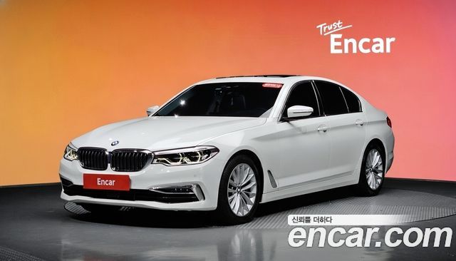 BMW 5-Series 2020