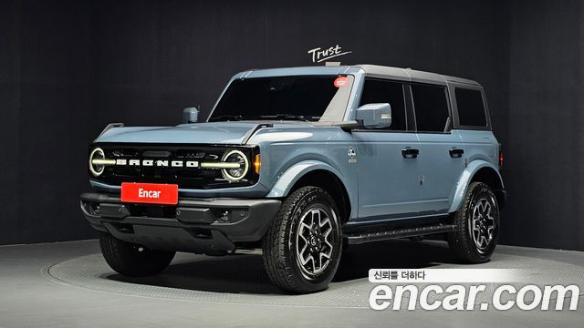 Ford Bronco 2024