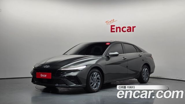 Hyundai AVANTE 2025