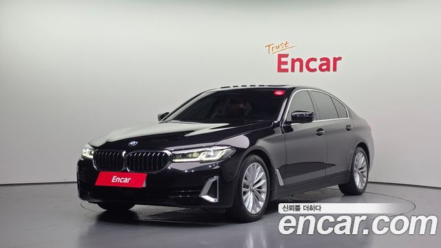 BMW 5-Series 2022